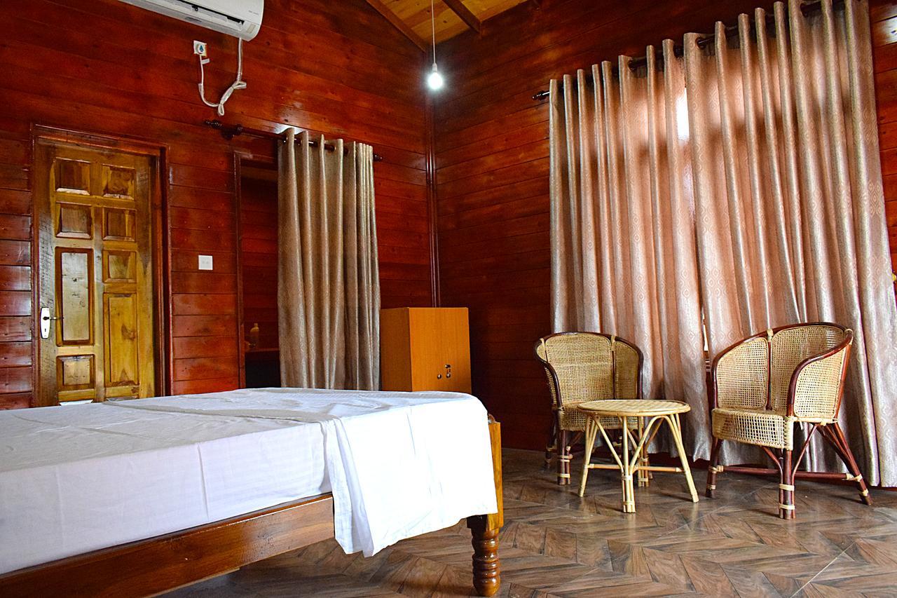 Mithra Paradise Beach Hotel Nilaveli Buitenkant foto