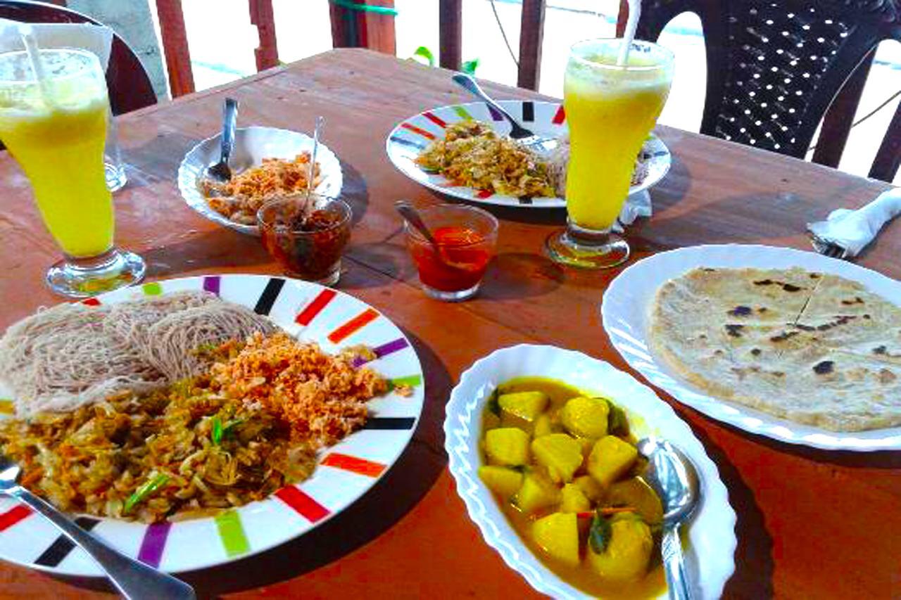 Mithra Paradise Beach Hotel Nilaveli Buitenkant foto