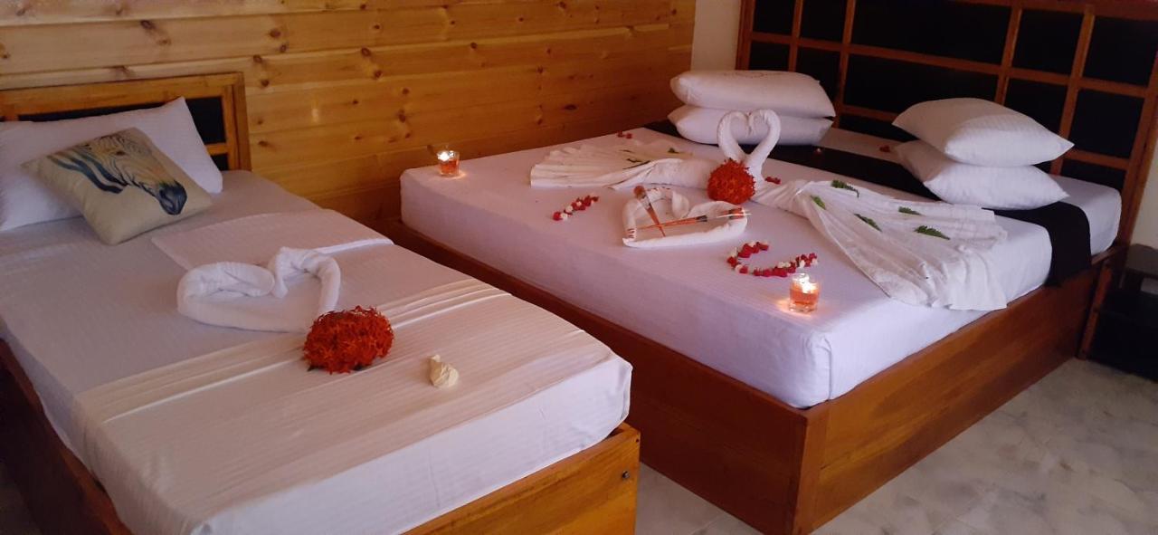 Mithra Paradise Beach Hotel Nilaveli Buitenkant foto